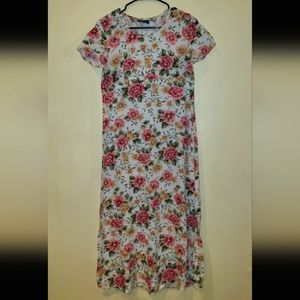 UM & Company Vintage Floral Dress